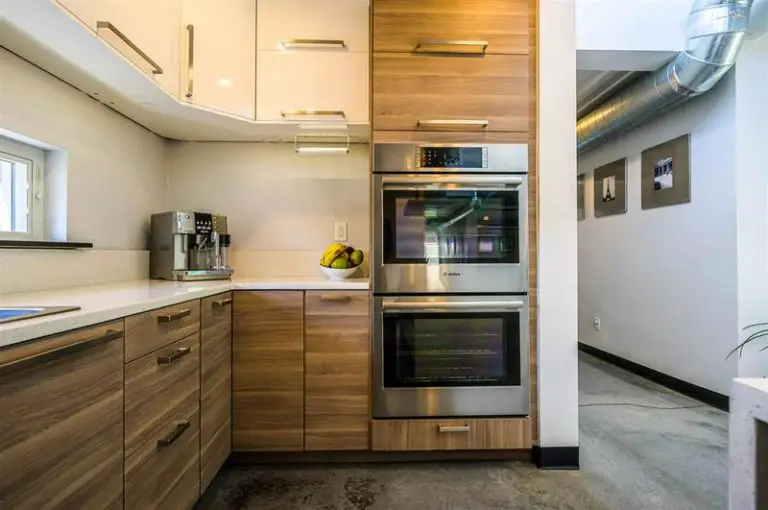 Very Cool and Modern Container House from Appleton