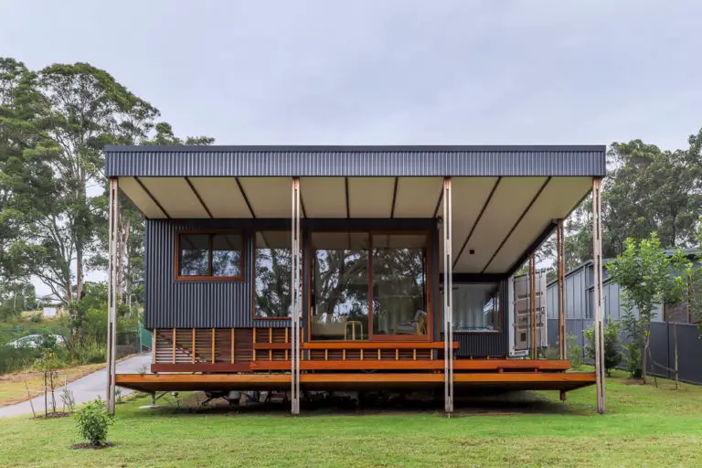 Conversion of four Salvaged Shipping Containers into a Stylish ...