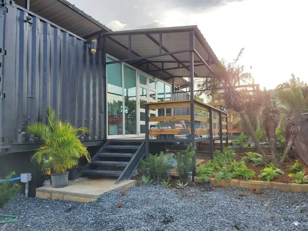 Container House with a Private Pool in Puerto Rico - Living in a Container