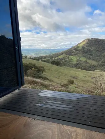 How to take advantage of gorgeous views? Terrace your home. Containers are  also adaptable to be terraced! #views #homewithaview #mansion…