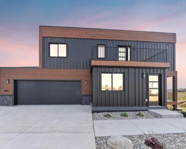 How 5 Shipping Containers Were Repurposed into a $525K Dream Home